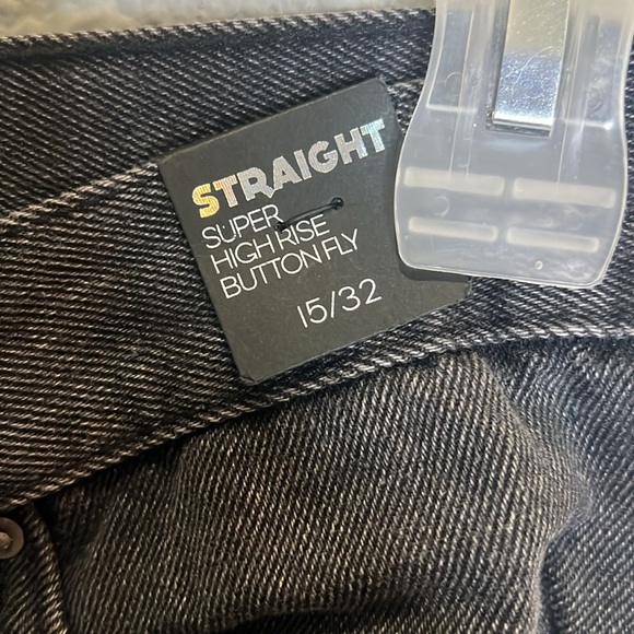 Simple Society Straight Super High Rise Button Fly size 15/32 Black studded - Picture 3 of 6